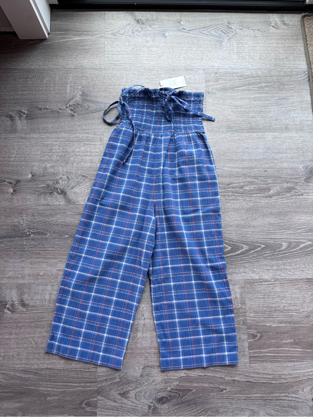 NEW Tea Collection Romper - Picture 3 of 3